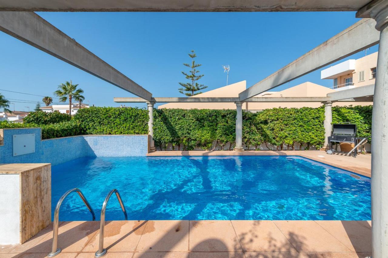 Estrel Villa Can Picafort  Ngoại thất bức ảnh