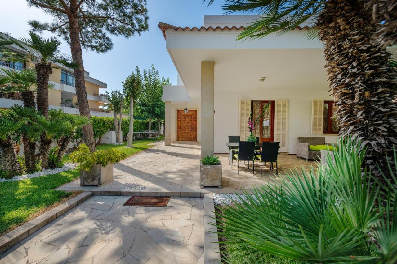 Estrel Villa Can Picafort  Ngoại thất bức ảnh
