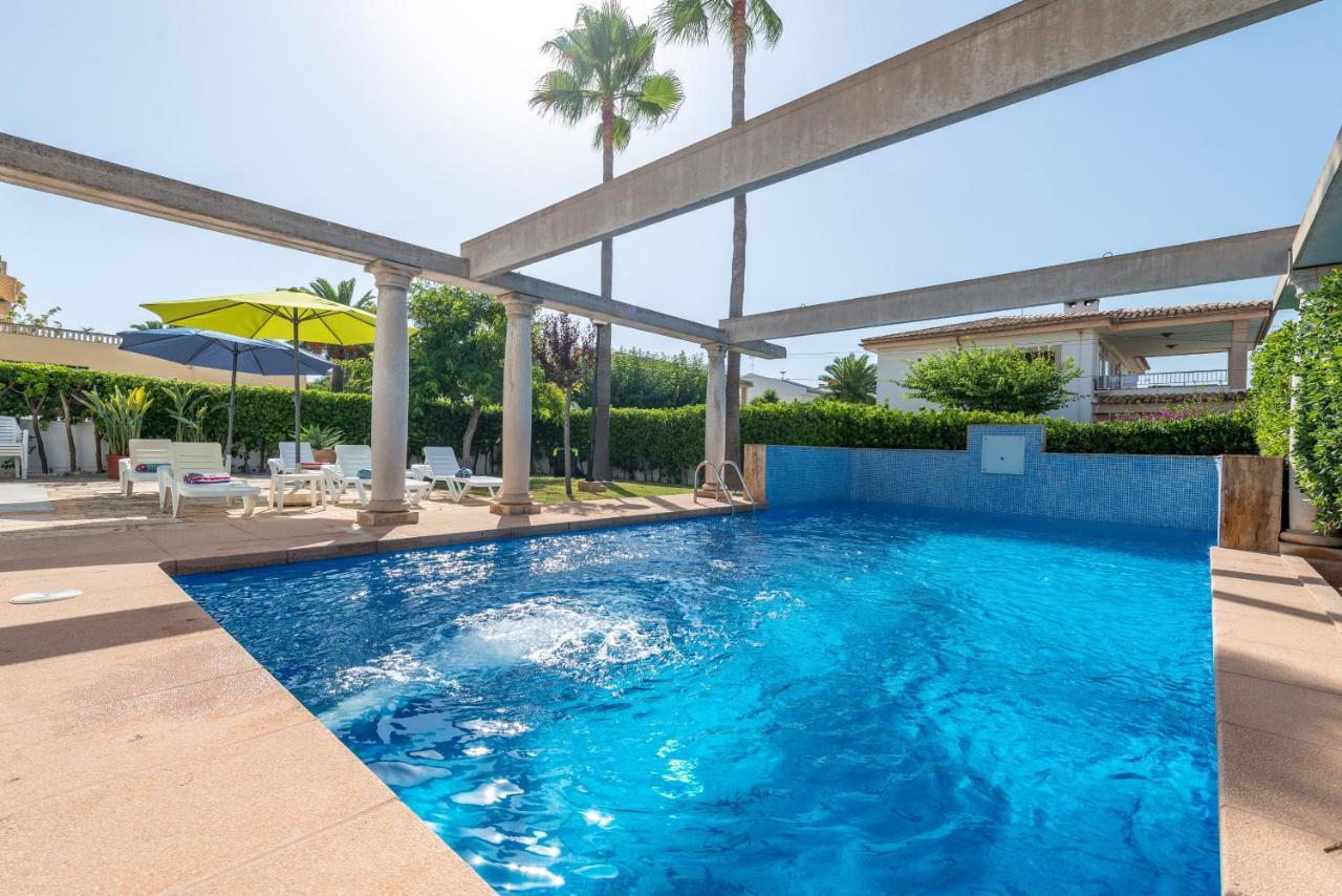 Estrel Villa Can Picafort  Ngoại thất bức ảnh