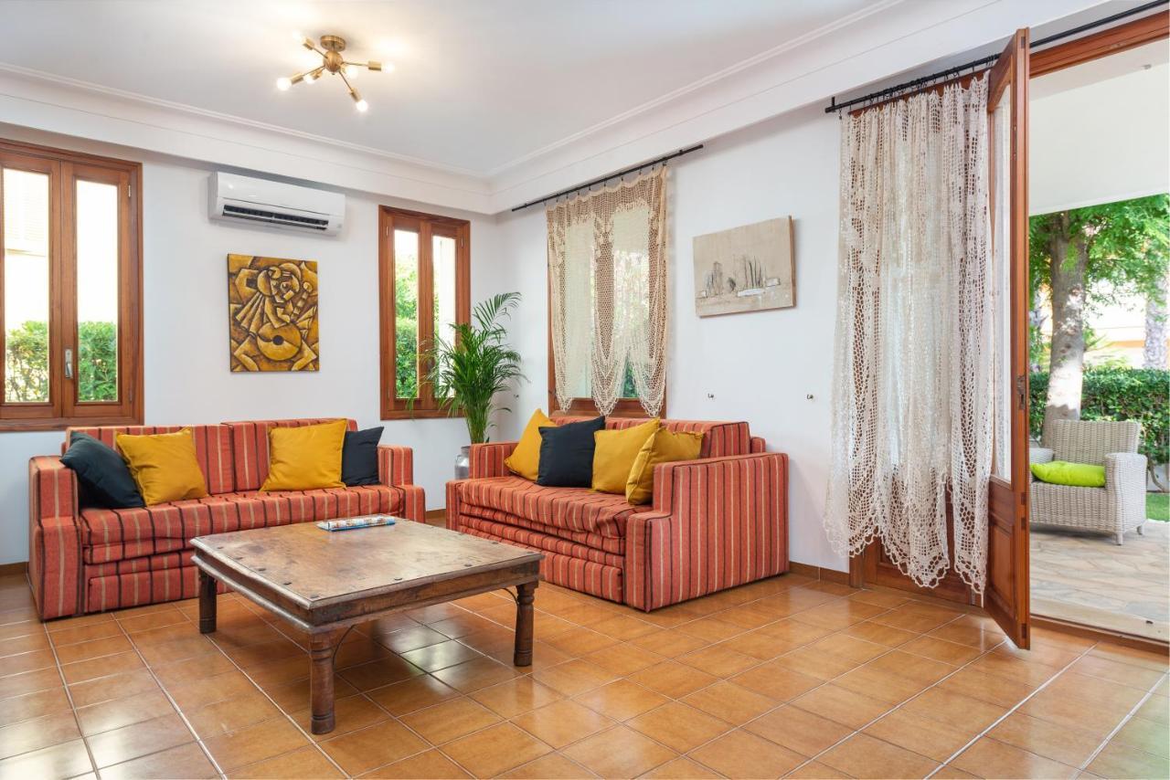 Estrel Villa Can Picafort  Ngoại thất bức ảnh