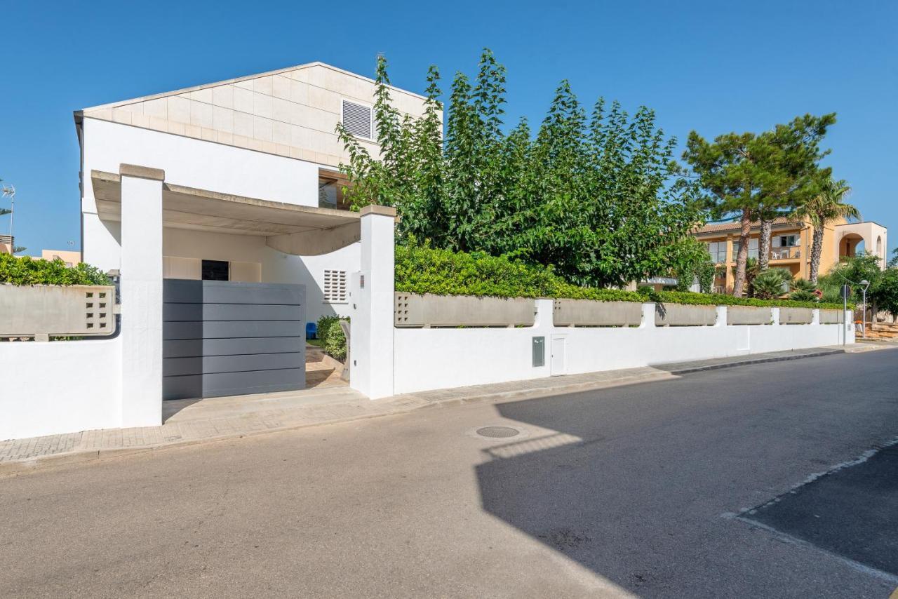 Estrel Villa Can Picafort  Ngoại thất bức ảnh