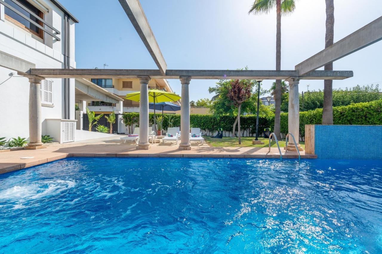 Estrel Villa Can Picafort  Ngoại thất bức ảnh